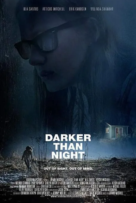比夜更黑海报
